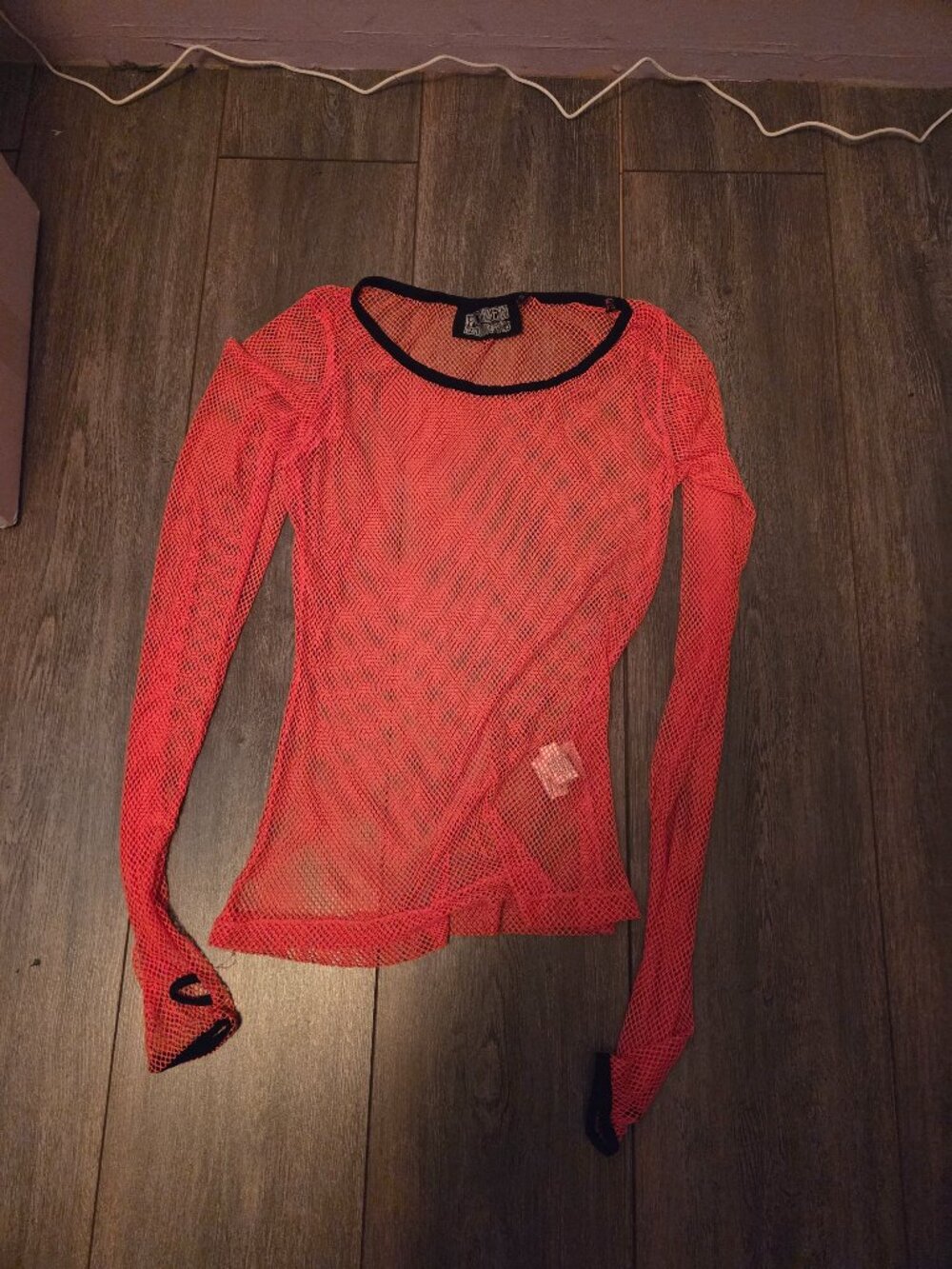 Poizen Industries hot pink mesh layering top size S